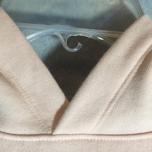 ISABEL Maternity Nursing Sweatshirt With Zipped Sides Fleece Lining and Hood - Picture 9 of 16